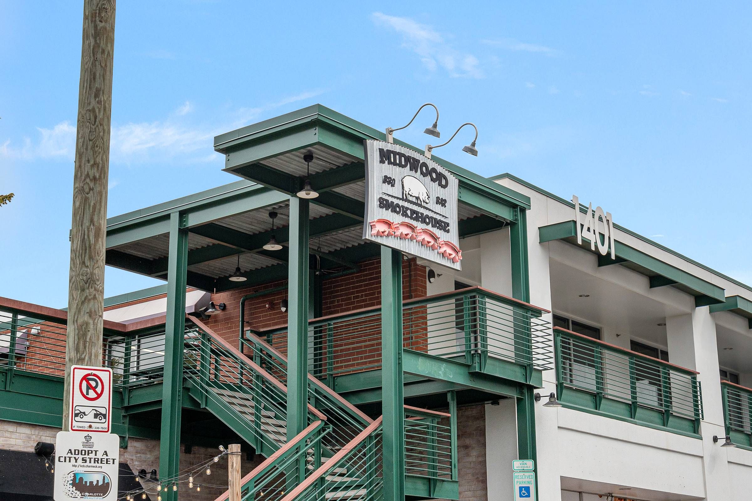 Exterior building of a restaurant in Plaza Midwood